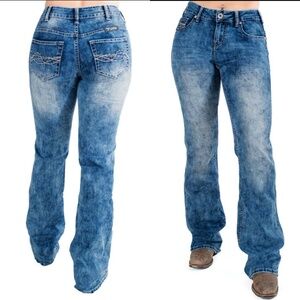 Cowgirl Tuff Womens 40 (24) Short Light WashTuff Spirit Western Bootcut Jeans